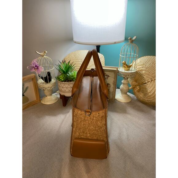 NWT Primeware Inc. Drink Purse Insulated 3L Bladder W/Spout Cork Wine Bag - Picture 2 of 9